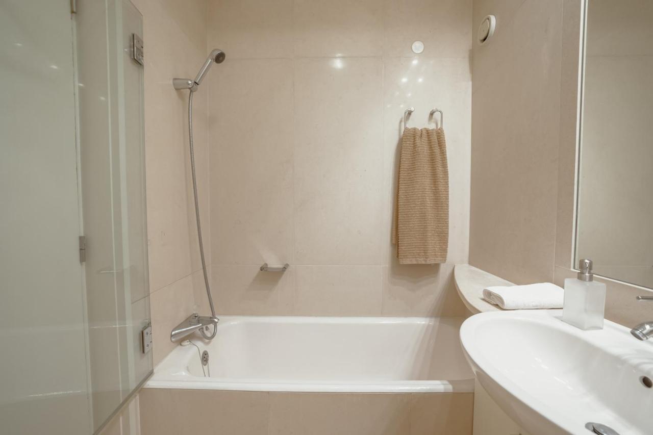 Grand Botanic Garden Apartment By Vacationy Porto Luaran gambar